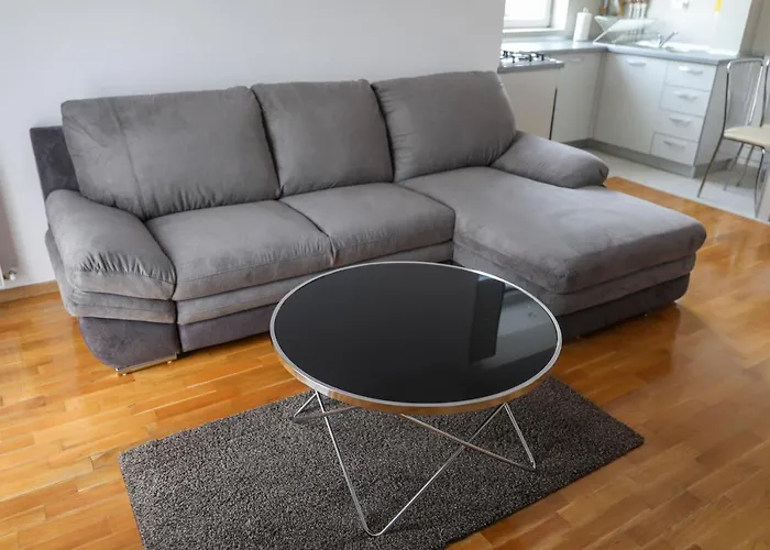 5 Star Residence