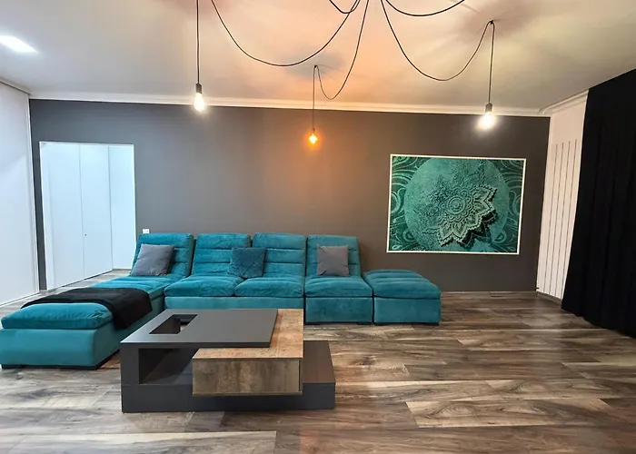 Tampa Gardens Apartments - Adults Only